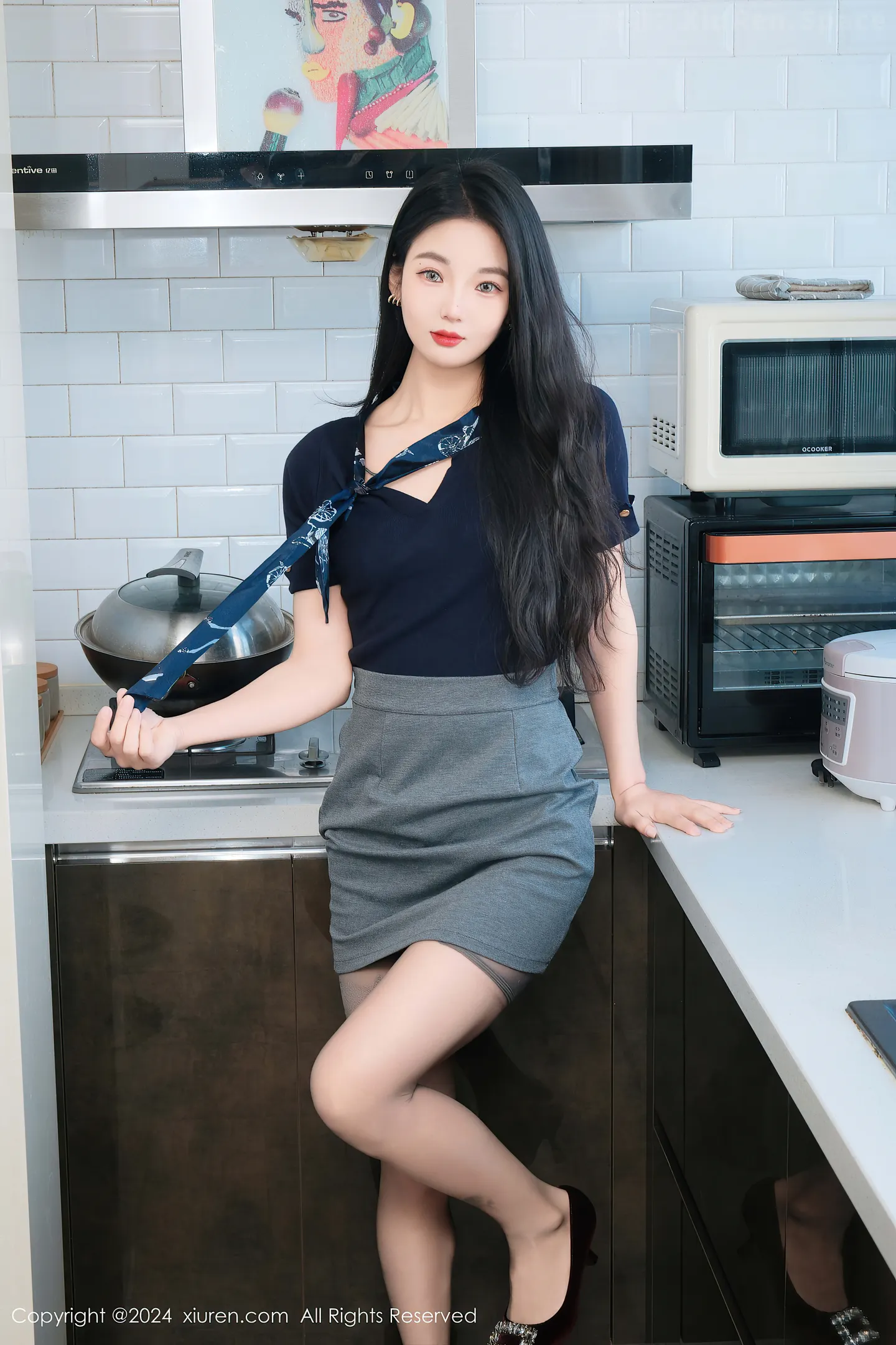 图片[6]-[XiuRen秀人网] VOL.9580 模特希恬儿性感红色情趣护士服配白丝袜秀曼妙身姿撩人诱惑写真66P-秀人网官方网站